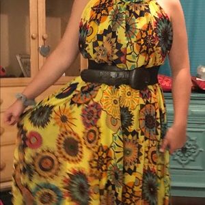 Beautiful maxi dress.